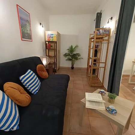 Apartment Vieux Place Garibaldi - Cozy Flat